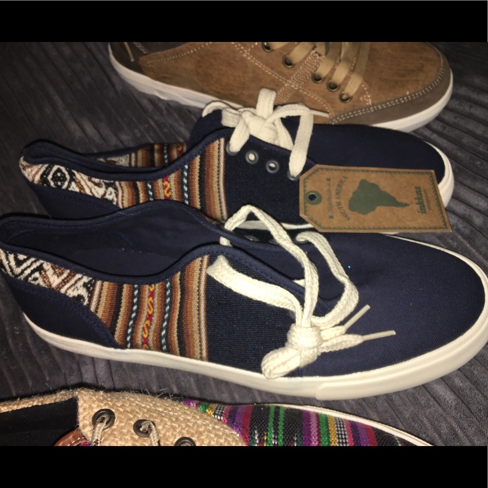 Brand New Men’s Inkkas Size 10 Low Top
